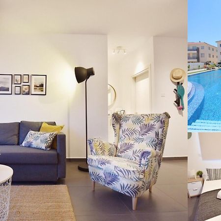 Limegrove Holiday Apartment โปรทาราส ภายนอก รูปภาพ