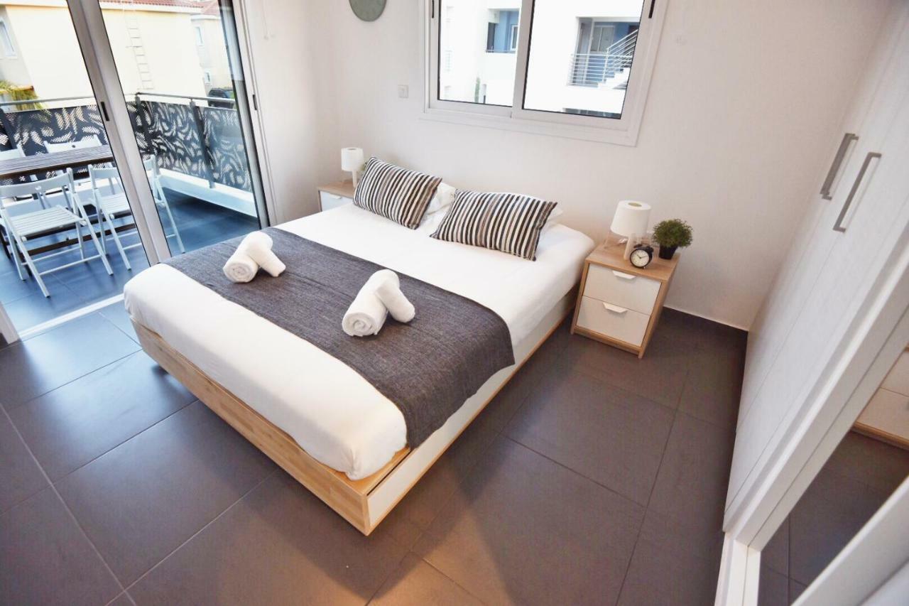 Limegrove Holiday Apartment โปรทาราส ภายนอก รูปภาพ